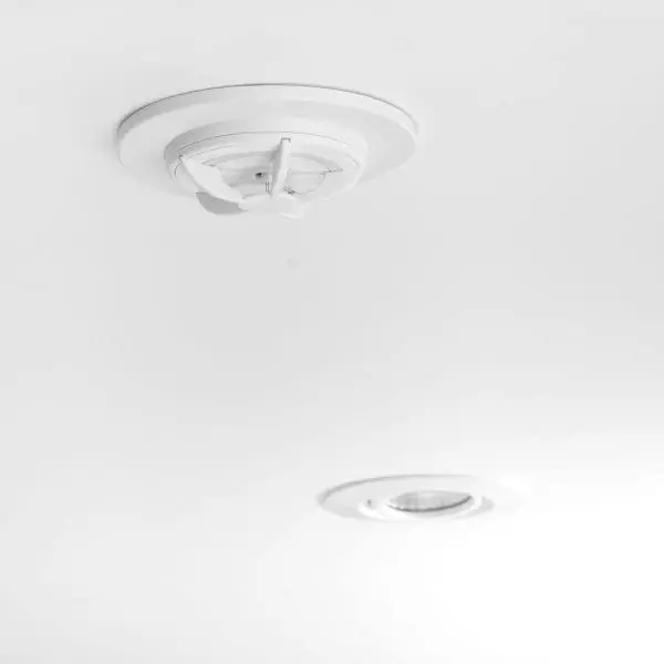 10 Year Battery Operated Heat Alarm - Image 3